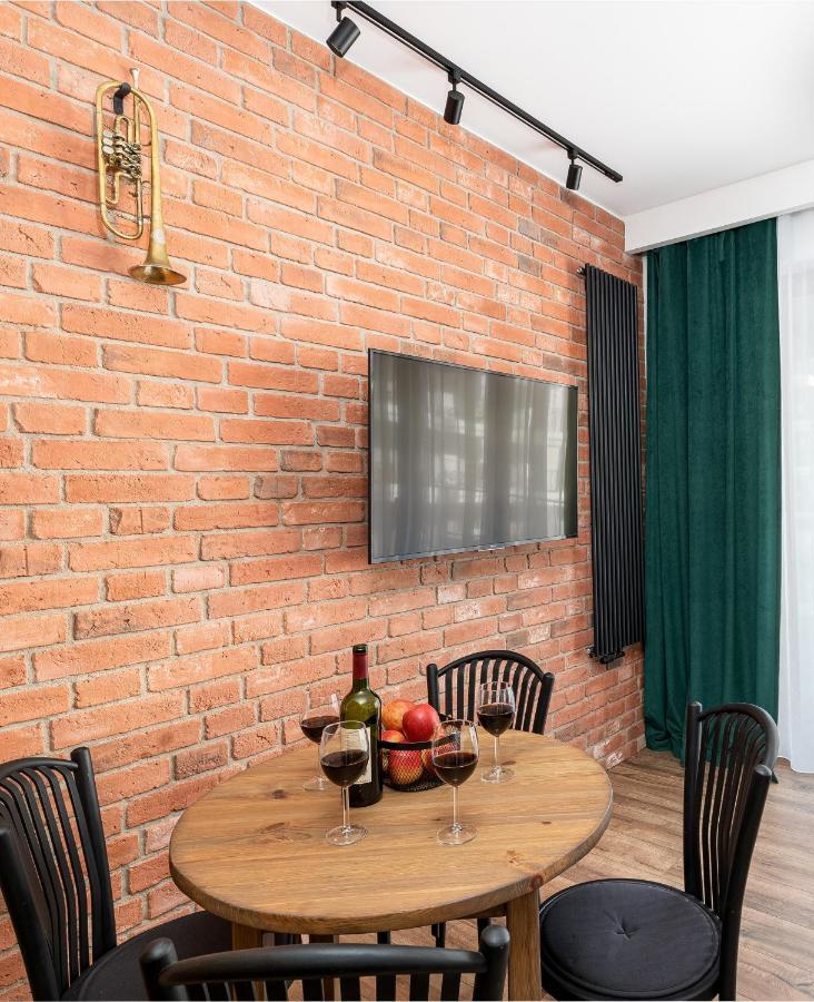 Jazz Station Apartment Go New & Pure Краков Экстерьер фото